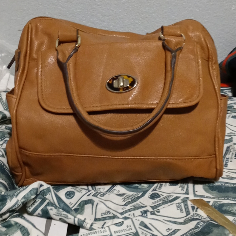 Tan tote bag